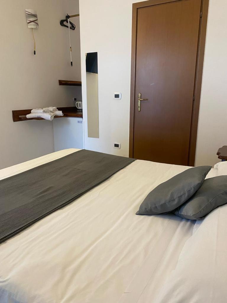 Airport Hotel Fiumicino Eksteriør bilde